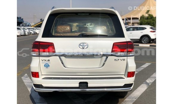 Buy Import Toyota Land Cruiser White Car in Import - Dubai in Antigua Buy Import Toyota Land Cruiser White Car in Import - Dubai in Antigua