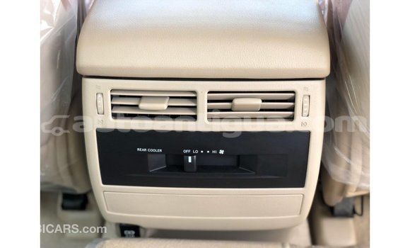 Buy Import Toyota Land Cruiser White Car in Import - Dubai in Antigua Buy Import Toyota Land Cruiser White Car in Import - Dubai in Antigua