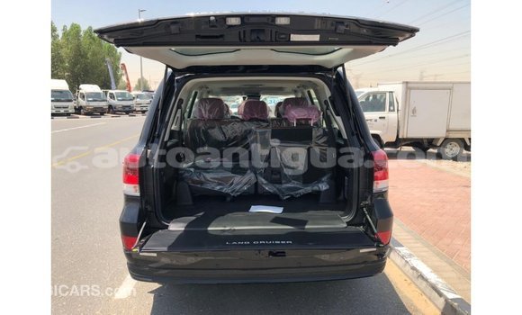 Buy Import Toyota Land Cruiser Black Car in Import - Dubai in Antigua Buy Import Toyota Land Cruiser Black Car in Import - Dubai in Antigua