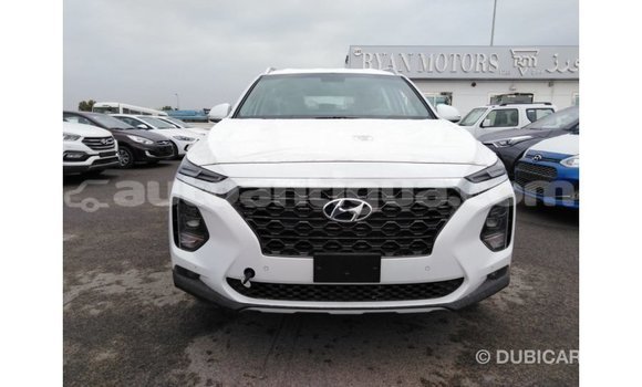 Buy Import Hyundai Santa Fe White Car in Import - Dubai in Antigua Buy Import Hyundai Santa Fe White Car in Import - Dubai in Antigua