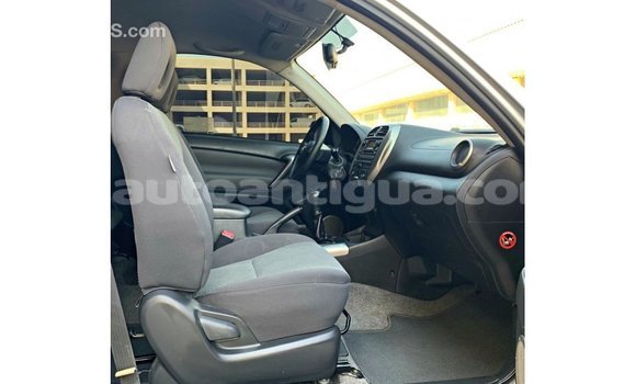 Buy Import Toyota HiAce Other Truck in Import - Dubai in Antigua Buy Import Toyota HiAce Other Truck in Import - Dubai in Antigua