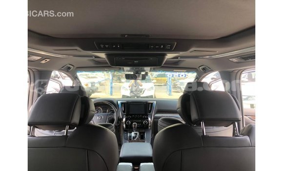Buy Import Toyota Alphard White Car in Import - Dubai in Antigua Buy Import Toyota Alphard White Car in Import - Dubai in Antigua