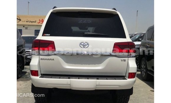 Buy Import Toyota Land Cruiser White Car in Import - Dubai in Antigua Buy Import Toyota Land Cruiser White Car in Import - Dubai in Antigua