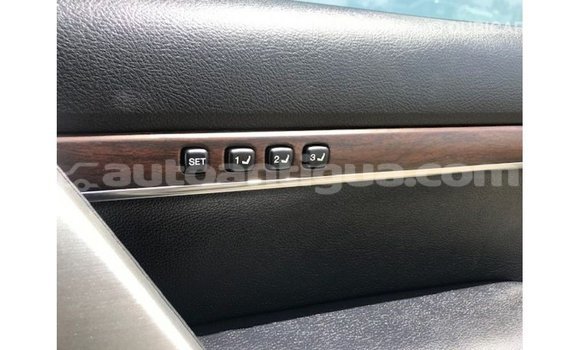 Buy Import Toyota Land Cruiser White Car in Import - Dubai in Antigua Buy Import Toyota Land Cruiser White Car in Import - Dubai in Antigua