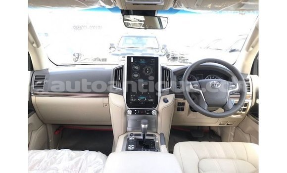 Buy Import Toyota Land Cruiser Black Car in Import - Dubai in Antigua Buy Import Toyota Land Cruiser Black Car in Import - Dubai in Antigua