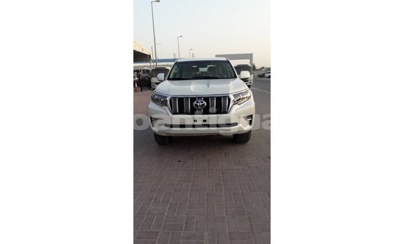 Buy Import Toyota Prado White Car in Import - Dubai in Antigua