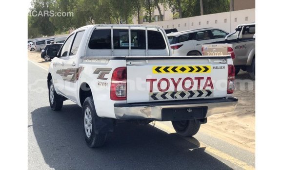 Buy Import Toyota Hilux White Car in Import - Dubai in Antigua Buy Import Toyota Hilux White Car in Import - Dubai in Antigua