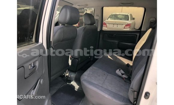 Buy Import Toyota Hilux White Car in Import - Dubai in Antigua Buy Import Toyota Hilux White Car in Import - Dubai in Antigua