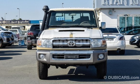Buy Import Toyota Land Cruiser Beige Car in Import - Dubai in Antigua Buy Import Toyota Land Cruiser Beige Car in Import - Dubai in Antigua