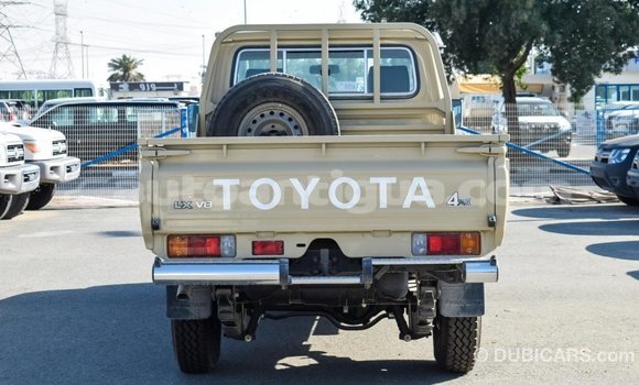 Buy Import Toyota Land Cruiser Beige Car in Import - Dubai in Antigua Buy Import Toyota Land Cruiser Beige Car in Import - Dubai in Antigua