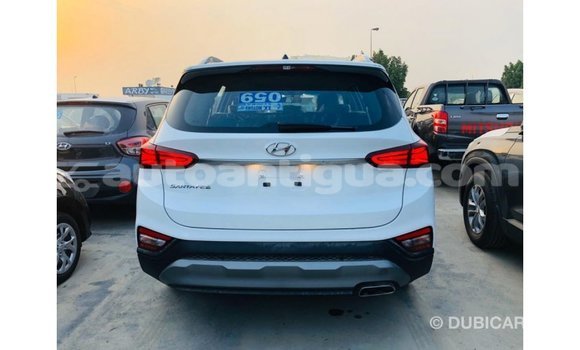 Buy Import Hyundai Santa Fe White Car in Import - Dubai in Antigua Buy Import Hyundai Santa Fe White Car in Import - Dubai in Antigua