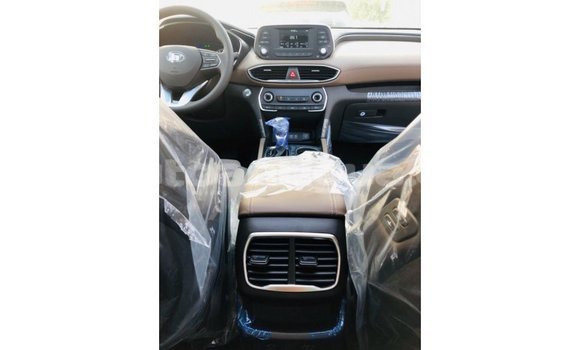 Buy Import Hyundai Santa Fe White Car in Import - Dubai in Antigua Buy Import Hyundai Santa Fe White Car in Import - Dubai in Antigua