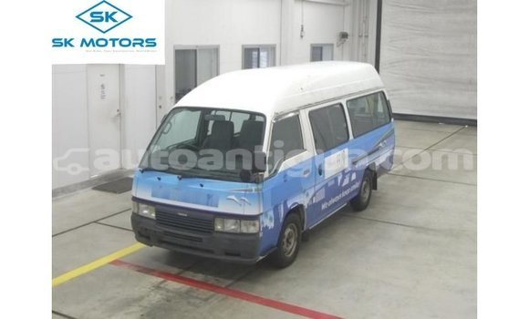 Buy Import Nissan Caravan White Car in Import - Dubai in Antigua