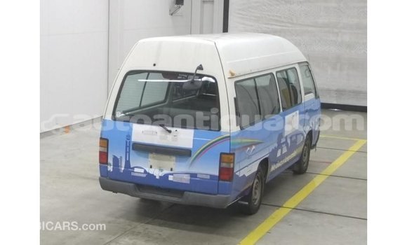 Buy Import Nissan Caravan White Car in Import - Dubai in Antigua Buy Import Nissan Caravan White Car in Import - Dubai in Antigua