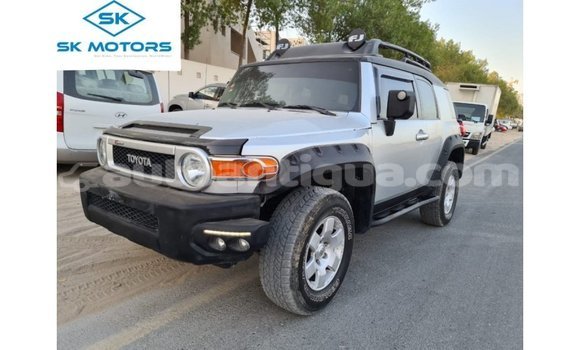 Buy Import Toyota FJ Cruiser Other Car in Import - Dubai in Antigua