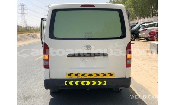 Buy Import Toyota Hiace White Car in Import - Dubai in Antigua Buy Import Toyota Hiace White Car in Import - Dubai in Antigua