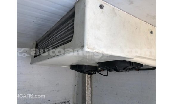 Buy Import Toyota Hiace White Car in Import - Dubai in Antigua Buy Import Toyota Hiace White Car in Import - Dubai in Antigua