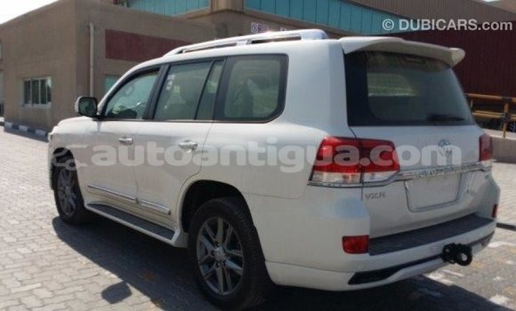 Buy Import Toyota Land Cruiser White Car in Import - Dubai in Antigua Buy Import Toyota Land Cruiser White Car in Import - Dubai in Antigua
