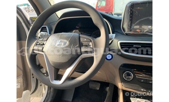 Buy Import Hyundai Tucson White Car in Import - Dubai in Antigua Buy Import Hyundai Tucson White Car in Import - Dubai in Antigua