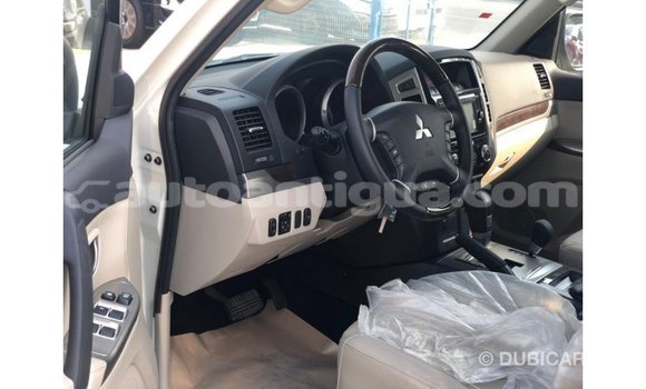 Buy Import Mitsubishi Pajero Black Car in Import - Dubai in Antigua Buy Import Mitsubishi Pajero Black Car in Import - Dubai in Antigua