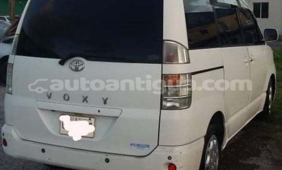 Buy Used Toyota Voxy White Car in St John's in Antigua Buy Used Toyota Voxy White Car in St John's in Antigua