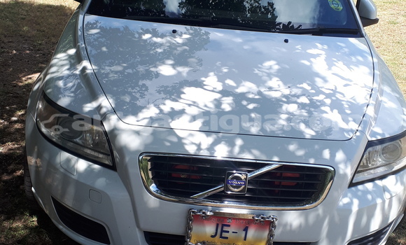 Buy Used Volvo V50 White Car in Bolands in Antigua Buy Used Volvo V50 White Car in Bolands in Antigua