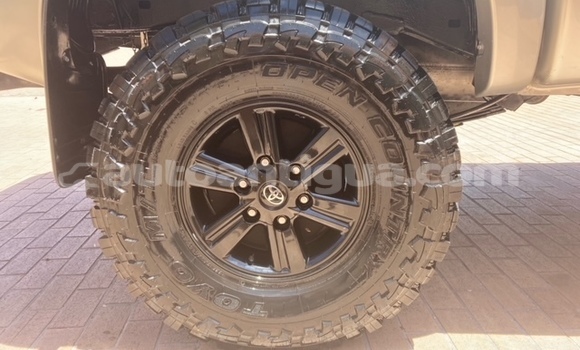 Buy Used Toyota Hilux Silver Car in Liberta in Antigua Buy Used Toyota Hilux Silver Car in Liberta in Antigua