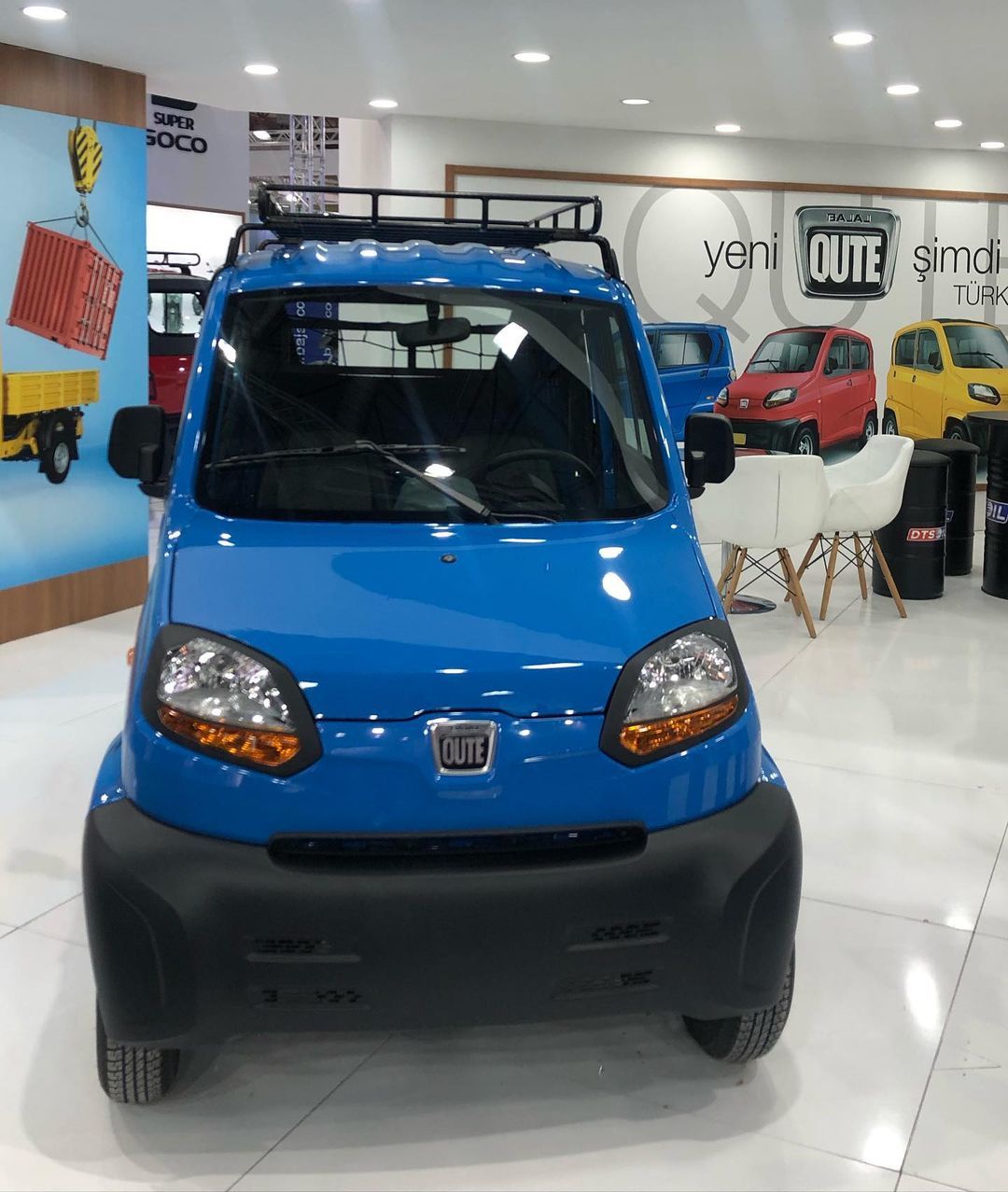 Qute Petrol Bajaj Qute On Road Price Bajaj Qute Specs And Price