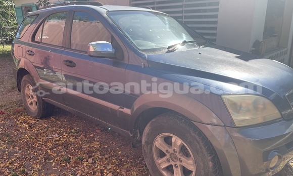 Buy Used Kia Sorento Blue Car in Liberta in Antigua Buy Used Kia Sorento Blue Car in Liberta in Antigua