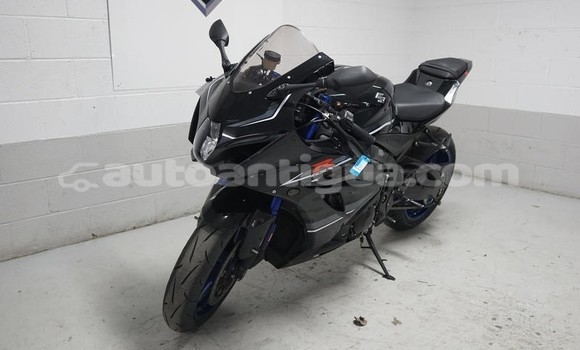 Buy Used Suzuki GSX–R Black Bike in All Saints in Antigua Buy Used Suzuki GSX–R Black Bike in All Saints in Antigua