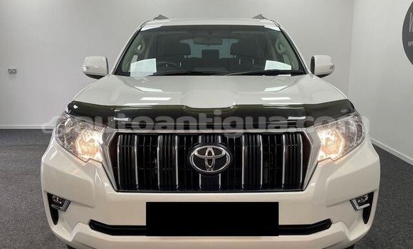 Buy Used Toyota Land Cruiser White Car in Liberta in Antigua Buy Used Toyota Land Cruiser White Car in Liberta in Antigua