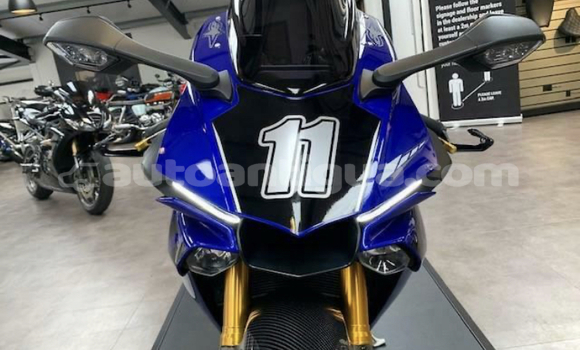 Buy New Yamaha YZ Blue Bike in St John's in Antigua Buy New Yamaha YZ Blue Bike in St John's in Antigua