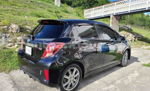 Buy Used Toyota Vitz Black Car in All Saints in Antigua Buy Used Toyota Vitz Black Car in All Saints in Antigua