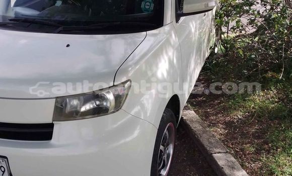 Buy Used Toyota bB White Car in All Saints in Antigua Buy Used Toyota bB White Car in All Saints in Antigua