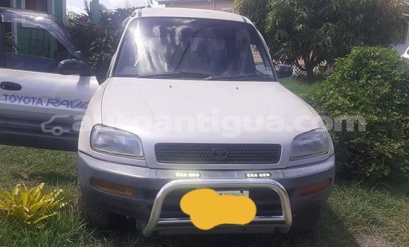 Buy Used Toyota RAV4 White Car in All Saints in Antigua Buy Used Toyota RAV4 White Car in All Saints in Antigua