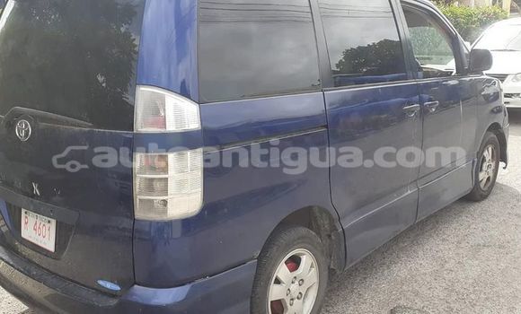 Buy Used Toyota Noah Blue Car in All Saints in Antigua Buy Used Toyota Noah Blue Car in All Saints in Antigua
