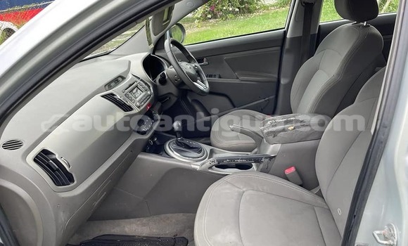 Buy Used Kia Sportage Silver Car in Carlisle in Antigua Buy Used Kia Sportage Silver Car in Carlisle in Antigua