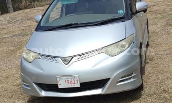 Buy Used Toyota Estima Silver Car in Carlisle in Antigua Buy Used Toyota Estima Silver Car in Carlisle in Antigua