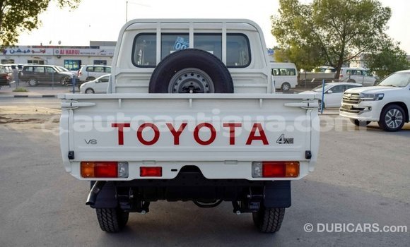 Buy Import Toyota Pickup White Car in Import - Dubai in Antigua Buy Import Toyota Pickup White Car in Import - Dubai in Antigua