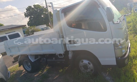 Buy Used Mitsubishi Van White Truck in Codrington in Antigua Buy Used Mitsubishi Van White Truck in Codrington in Antigua