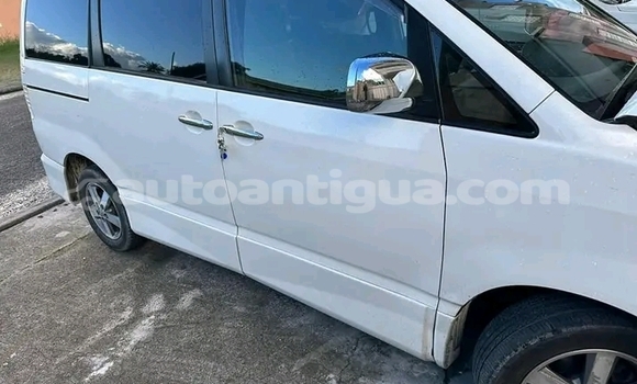 Buy Used Toyota Voxy White Car in Liberta in Antigua