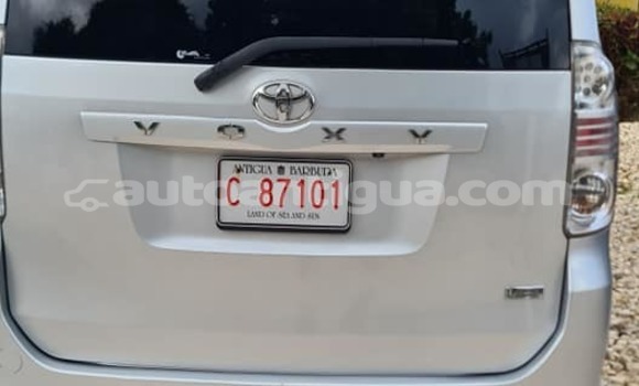 Buy Used Toyota Voxy Other Car in Cedar Grove in Antigua Buy Used Toyota Voxy Other Car in Cedar Grove in Antigua