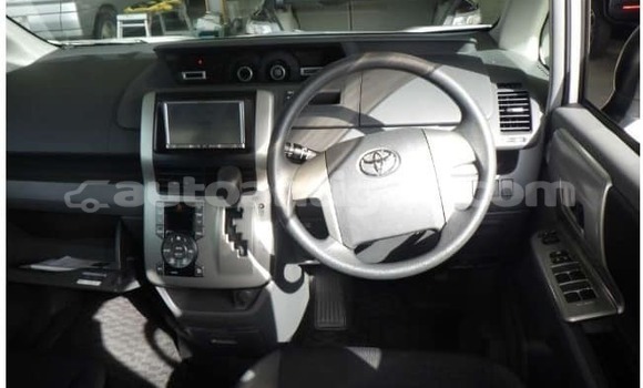 Buy Used Toyota Voxy White Car in Codrington in Antigua Buy Used Toyota Voxy White Car in Codrington in Antigua