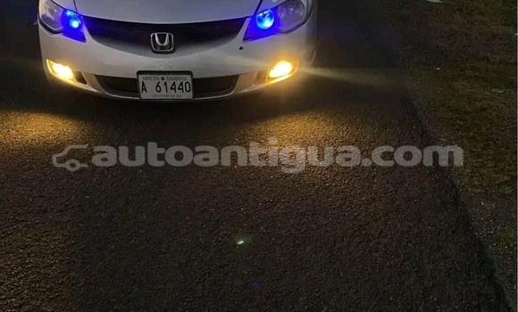 Buy Used Honda Civic Ferio White Car in Import - Dubai in Antigua