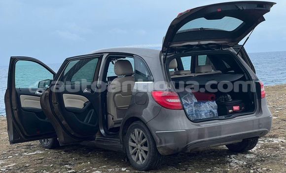 Buy Used Mercedes-Benz B-klasse Other Car in St John's in Antigua Buy Used Mercedes-Benz B-klasse Other Car in St John's in Antigua