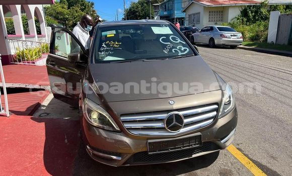 Buy Used Mercedes-Benz B-klasse Other Car in St John's in Antigua Buy Used Mercedes-Benz B-klasse Other Car in St John's in Antigua