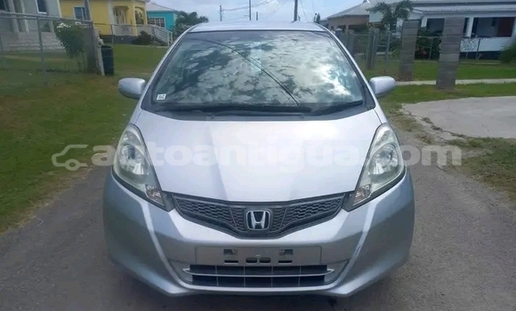Buy Used Honda Avancier Other Car in Import - Dubai in Antigua Buy Used Honda Avancier Other Car in Import - Dubai in Antigua