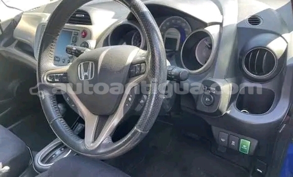 Buy Used Honda Element Blue Car in Carlisle in Antigua Buy Used Honda Element Blue Car in Carlisle in Antigua