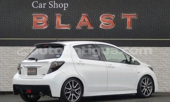 Buy Used Toyota Vitz White Car in Liberta in Antigua Buy Used Toyota Vitz White Car in Liberta in Antigua