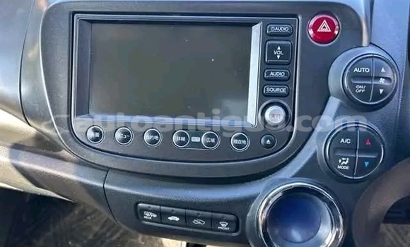 Buy Used Hyundai Grace Other Car in Parham in Antigua Buy Used Hyundai Grace Other Car in Parham in Antigua